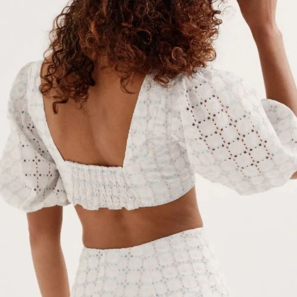 SALE! NWT For Love And Lemons Denise Eyelet Embroidered Crop Top XS